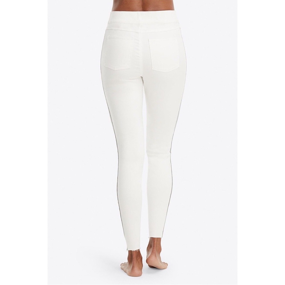 Spanx White Raw Hem Pull on Skinny Jeans with Side Stripe Size XS (0) NWT - Picture 14 of 14